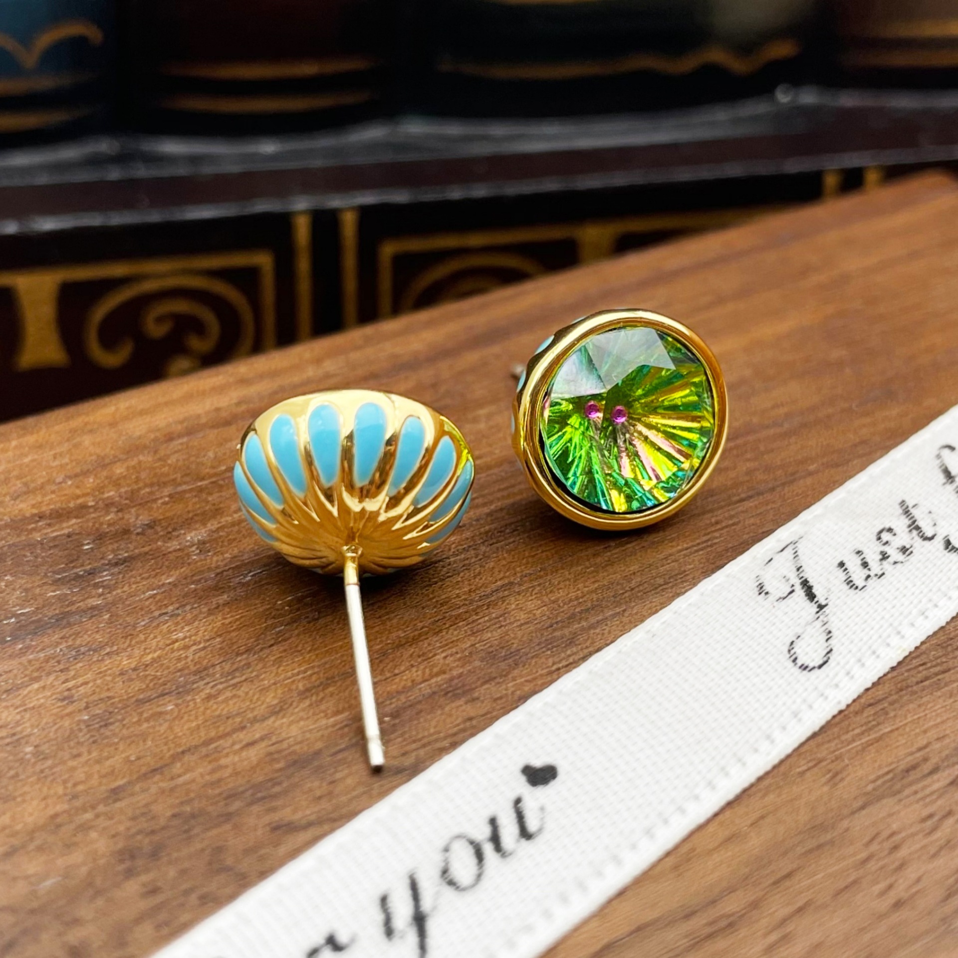 Daisy Pattern Enamel Stud Earrings