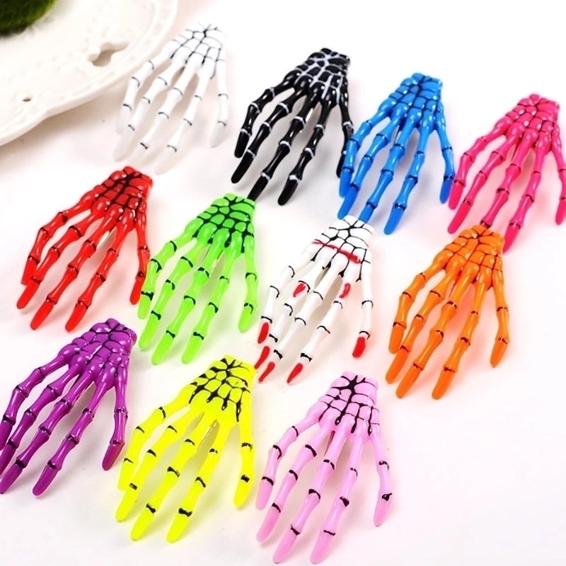 Halloween Plastic Hand Hairpin for Party Fun|Halloween Accessories