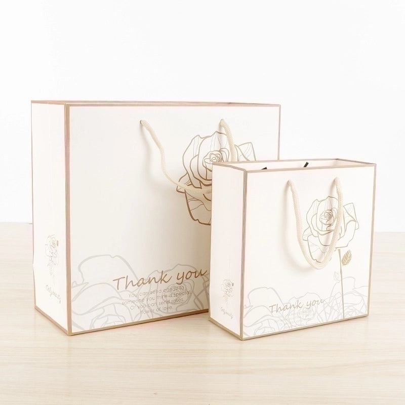 Gold Flower Kraft Paper Gift Bag with Gold Edge Printing for Clothing Packaging|Packaging & Gift Bags