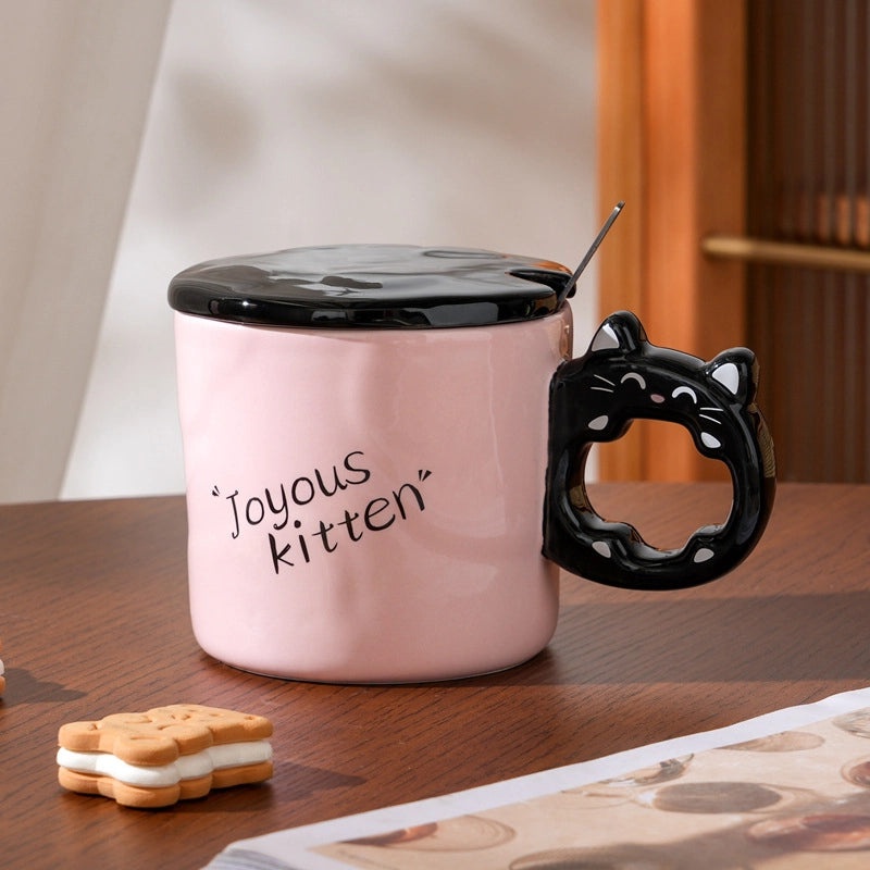 Charming Ceramic Letter Mug for Everyday Use | Home & Kitchen>Mugs & Drinkware>Ceramic Mugs