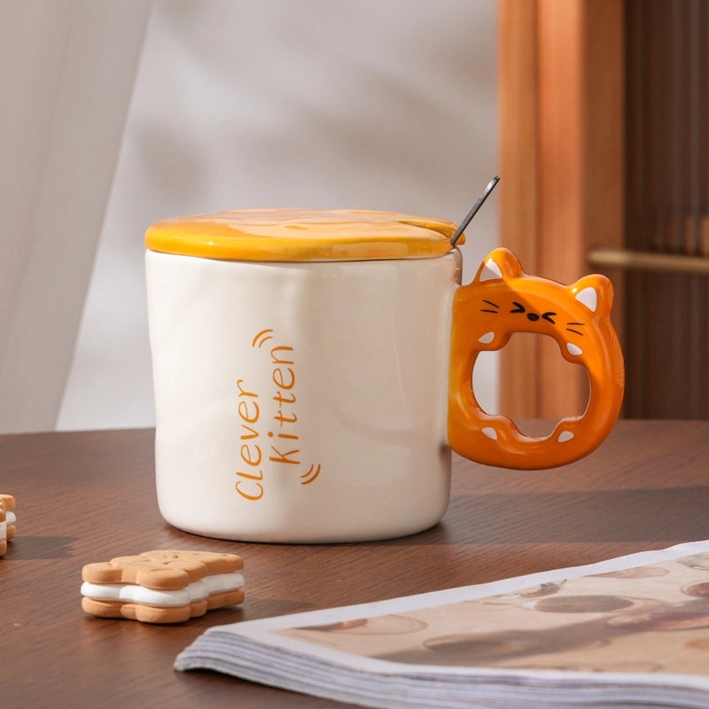 Charming Ceramic Letter Mug for Everyday Use | Home & Kitchen>Mugs & Drinkware>Ceramic Mugs