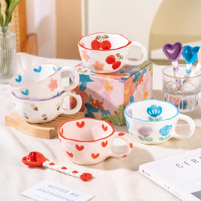 Red Heart Floral Ceramic Water Bottle Casual Style 1 Piece|Home & Kitchen