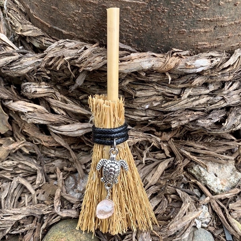 Wooden Broomstick with Pastoral Plant Design|Home Decor Accessories