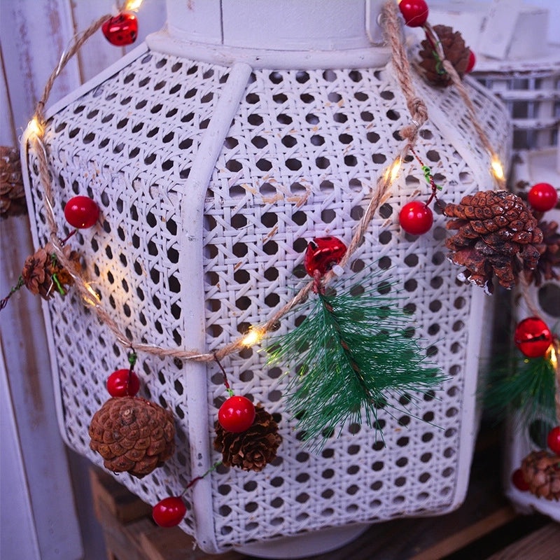 Romantic Christmas Pine Cone String Lights for Party Decoration|Holiday & Seasonal Lighting
