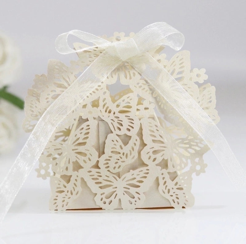 Irised Flower Butterfly Paper Gift Bags|Wedding Accessories