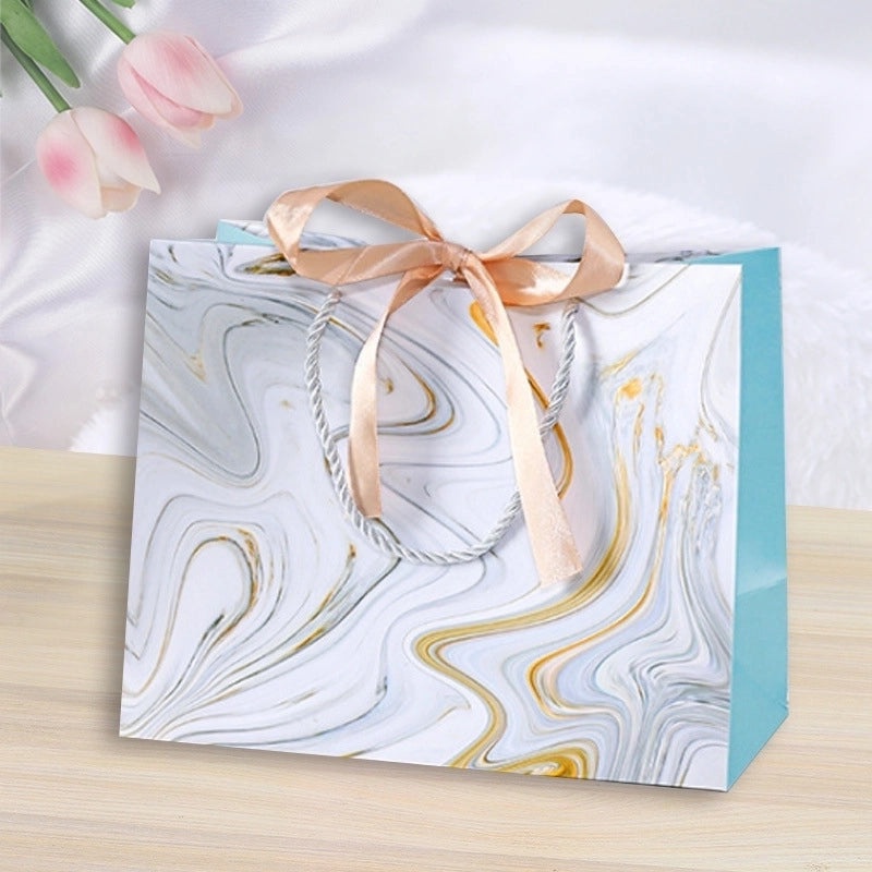 Gradient Letter Heart-Shaped Paper Gift Bags for Holiday Party Banquets|Party Supplies