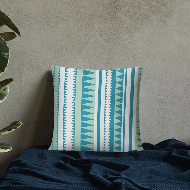 Chinoiserie Style Plush Pillow Covers for Vacation Home Decor | Home Decor & Pillow Covers