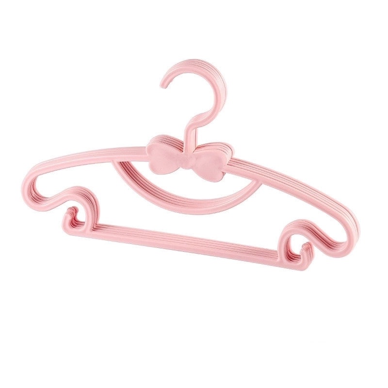 Retractable Plastic Clothes Hanger with Simple Geometric Design|Home & Living/Closet Storage & Organization