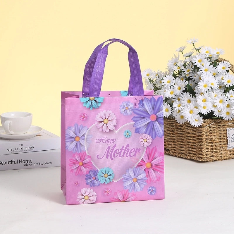 Minimalist Letter Gift Bags for Mother's Day | Gift Bags