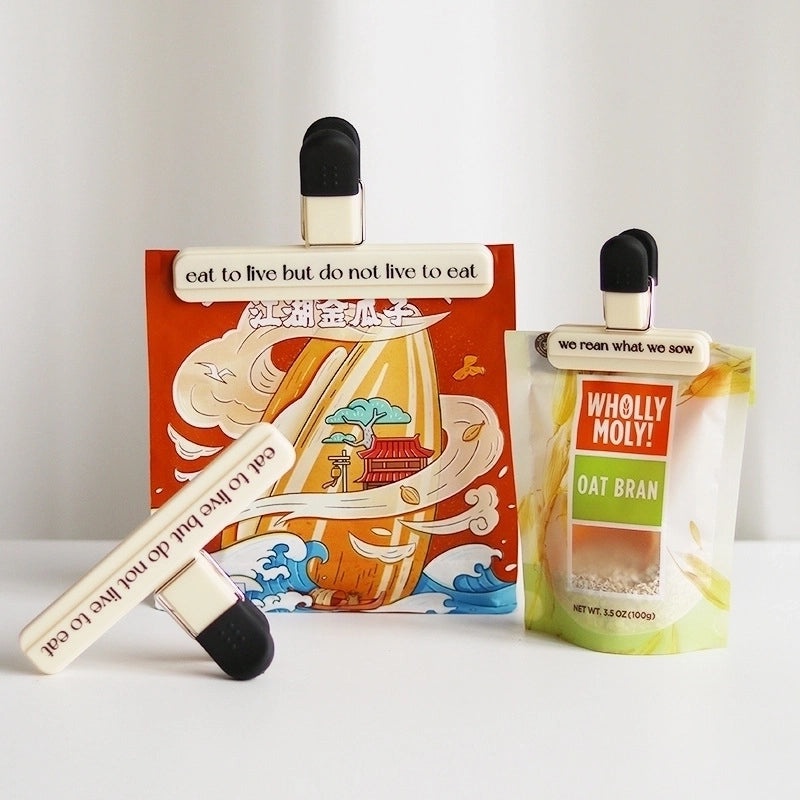 Durable Plastic Clothes Pins in Solid Colors for Everyday Use|Home & Living Accessories