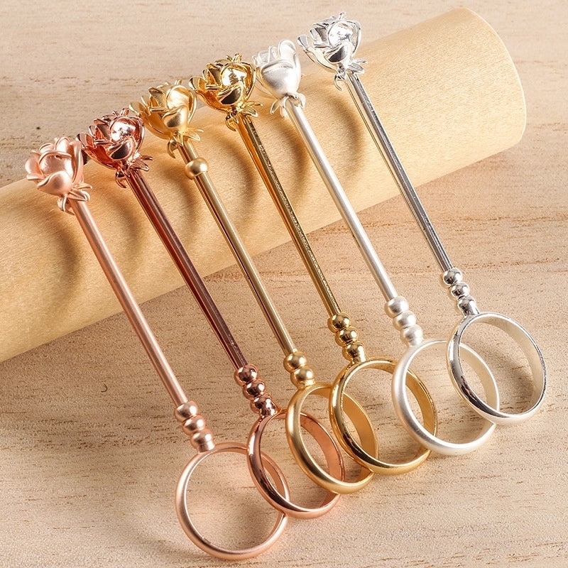 Elegant Brass Ring Cigarette Holder for Casual Vacation Wear | Accessories & Jewelry