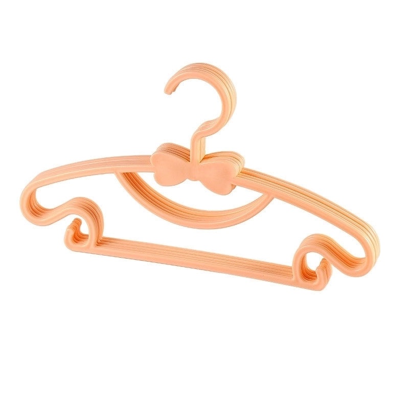 Retractable Plastic Clothes Hanger with Simple Geometric Design|Home & Living/Closet Storage & Organization