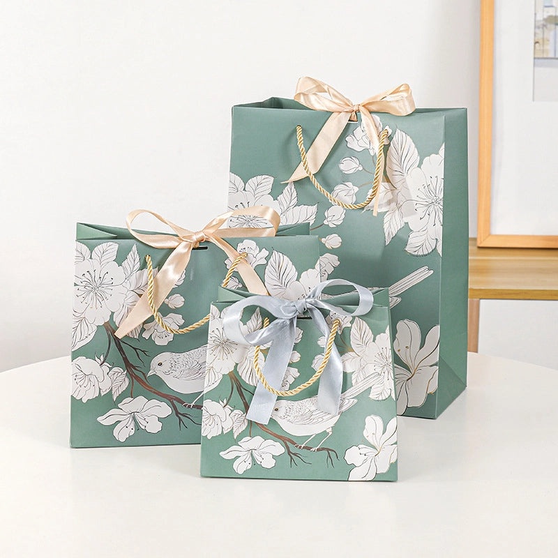 Vintage Floral Bird Handbag Elegant Paper Gift Bag for Cheongsam Cosmetics Packaging|Jewelry Packaging Accessories