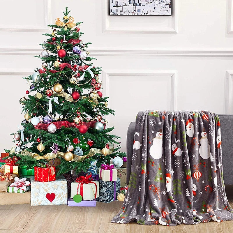 Festive Santa Claus and Snowman Plaid Polyester Blanket for Couch & Sofa|Home Decor & Seasonal Gifts