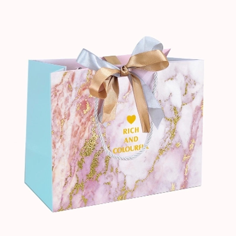 Gradient Letter Heart-Shaped Paper Gift Bags for Holiday Party Banquets|Party Supplies