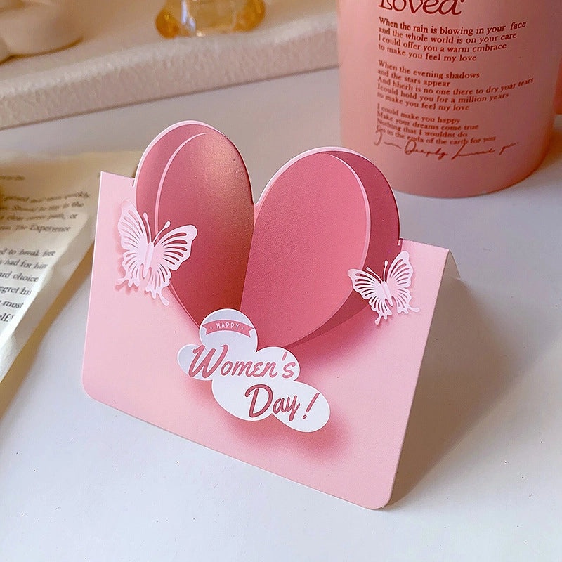 200 Valentine’s Day Heart-Shaped Paper Greeting Cards for Invitations | Party Supplies