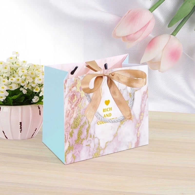 Gradient Letter Heart-Shaped Paper Gift Bags for Holiday Party Banquets|Party Supplies