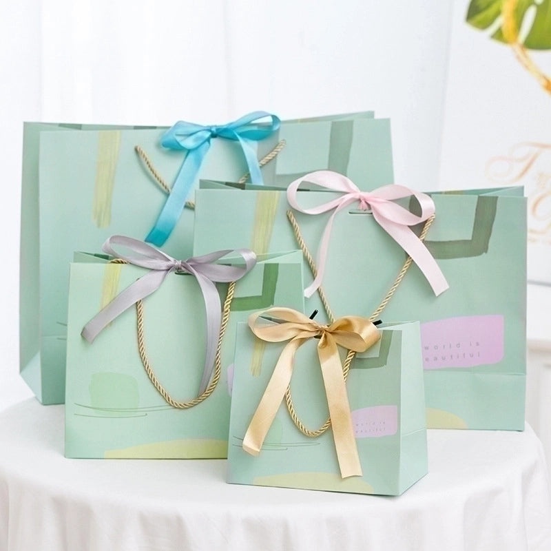 Gift Bags for Clothing and Shopping | Packaging & Gift Wrapping Supplies