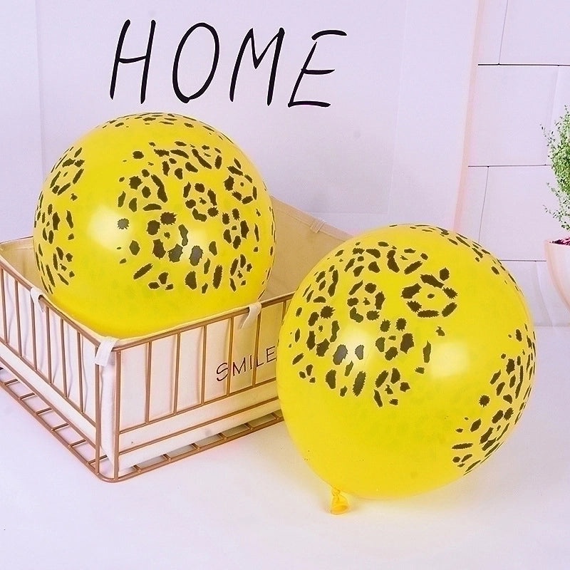Cow Print and Cheetah Pattern Birthday Balloons | Party Decorations
