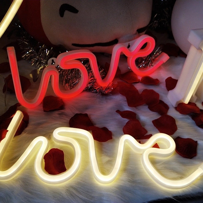 Valentine's Day Decorative Letter LED Light for Indoor Use 1 Piece|Home Decor & Lighting