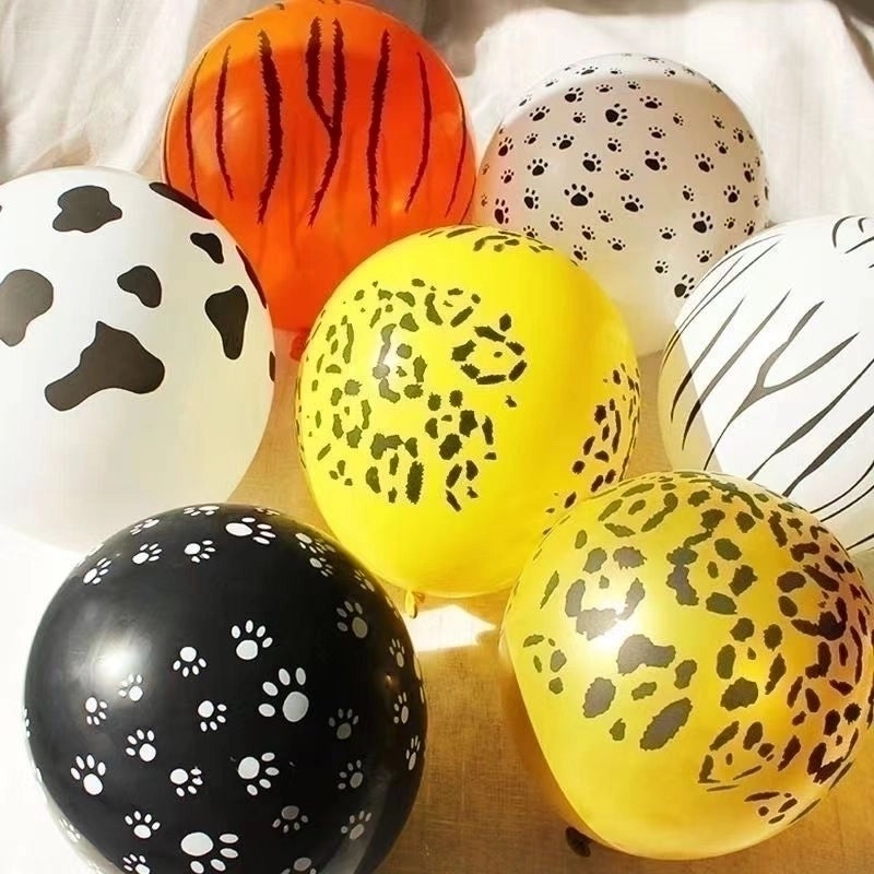 Cow Print and Cheetah Pattern Birthday Balloons | Party Decorations