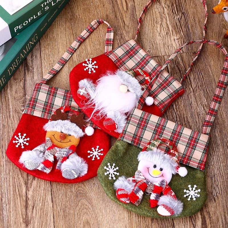 Christmas Festive Gift Bags with Santa Claus, Snowman & Elk Design | Holiday Party Supplies