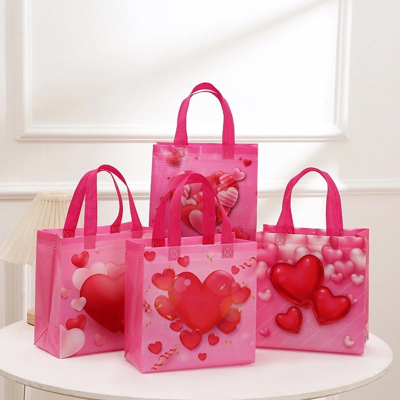 Minimalist Heart Shape Nonwoven Gift Bag for Valentine's Day and Birthday | Gift Bags & Packaging