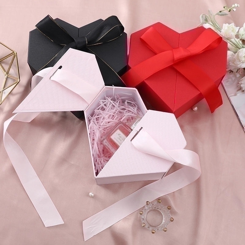 Sweet Heart Paper Wrapping Supplies for Party Gifts | Gift Wrapping Supplies