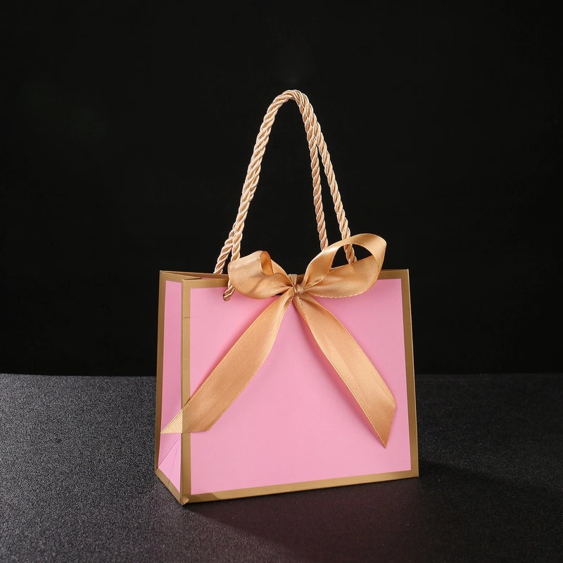 2 White Bow Knot Gift Bags for Wedding Engagement Holiday Party|Gift Bags and Wrapping Accessories