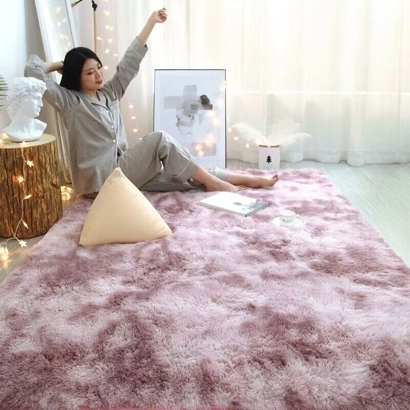 Solid Color Polyester Carpet for Casual Vacation | Home Decor & Artificial Decorations
