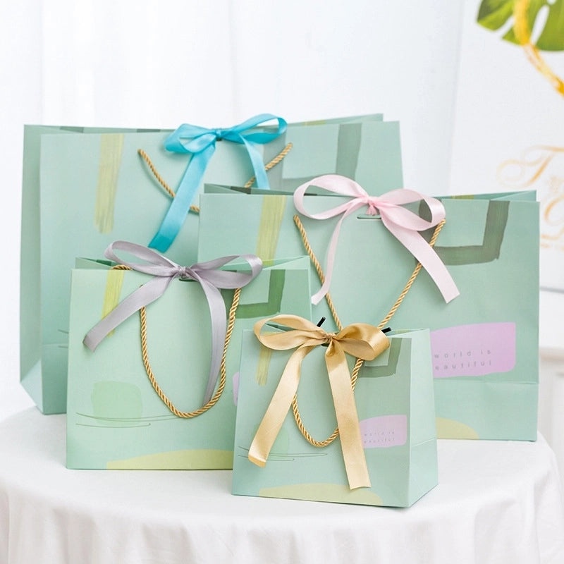 Gift Bags for Clothing and Shopping | Packaging & Gift Wrapping Supplies
