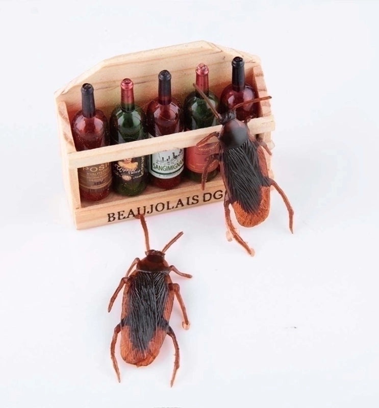 200pcs Realistic Fake Cockroach Toys for Pranks April Fool's Day Practical Joke Props|Novelty & Gag Gifts