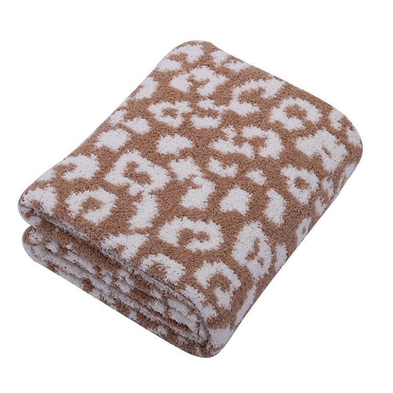 Leopard Print Polyester Throw Blanket for Couch and Sofa | Home Decor & Bedding