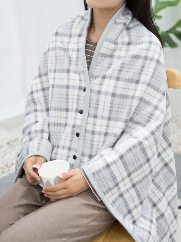 Cozy Plaid Polyester Throw Blanket for Home Decor | Home & Living Textiles