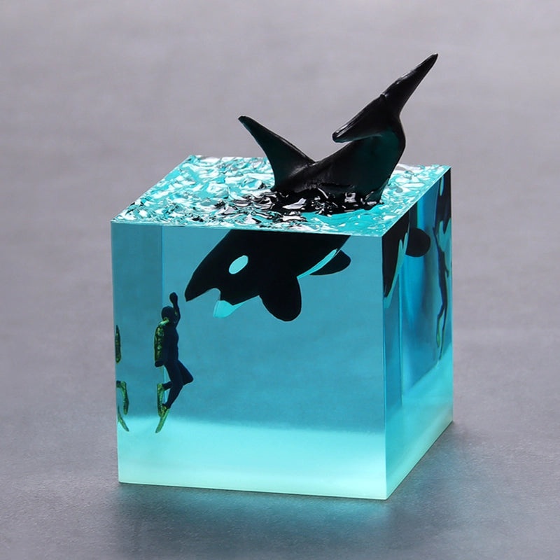 Minimalist Whale Resin LED Night Light for Daily Holiday Decor|Home Decor & Lighting