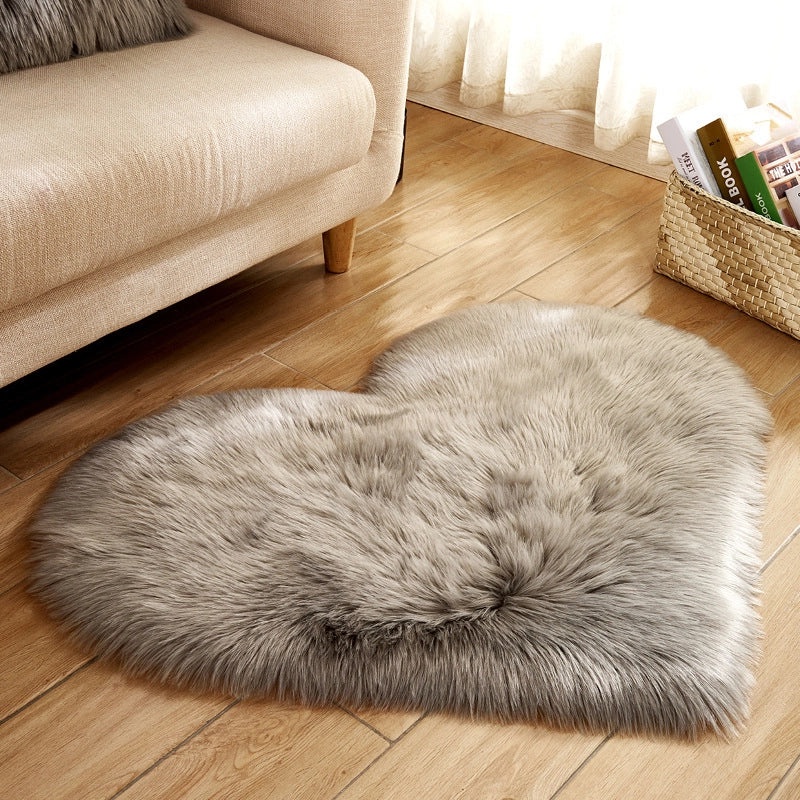 Heart Shape Solid Color Acrylic Carpet for Casual Home Decor|Home Decor & Flooring