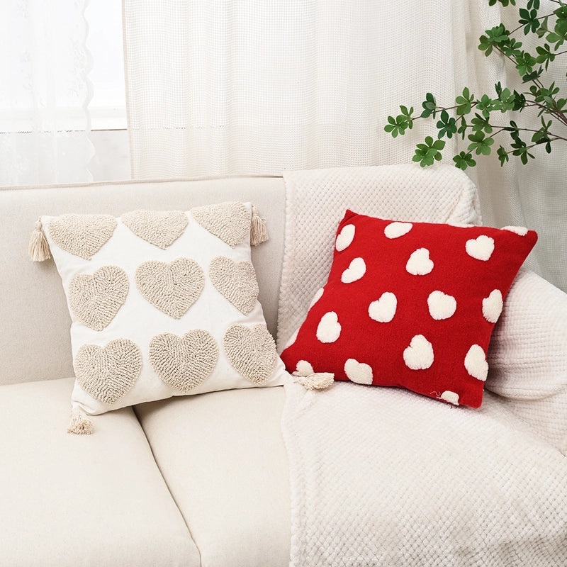 Nordic Heart-Shaped Polyester Cotton Throw Pillow Cover for Couch & Sofa Decor | Home Decor & Pillows