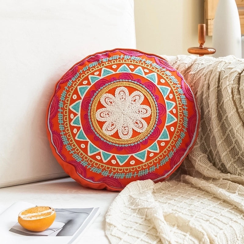 Trendy Geometric Cotton Pillow Covers for Home Decor|Home Textiles and Bedding