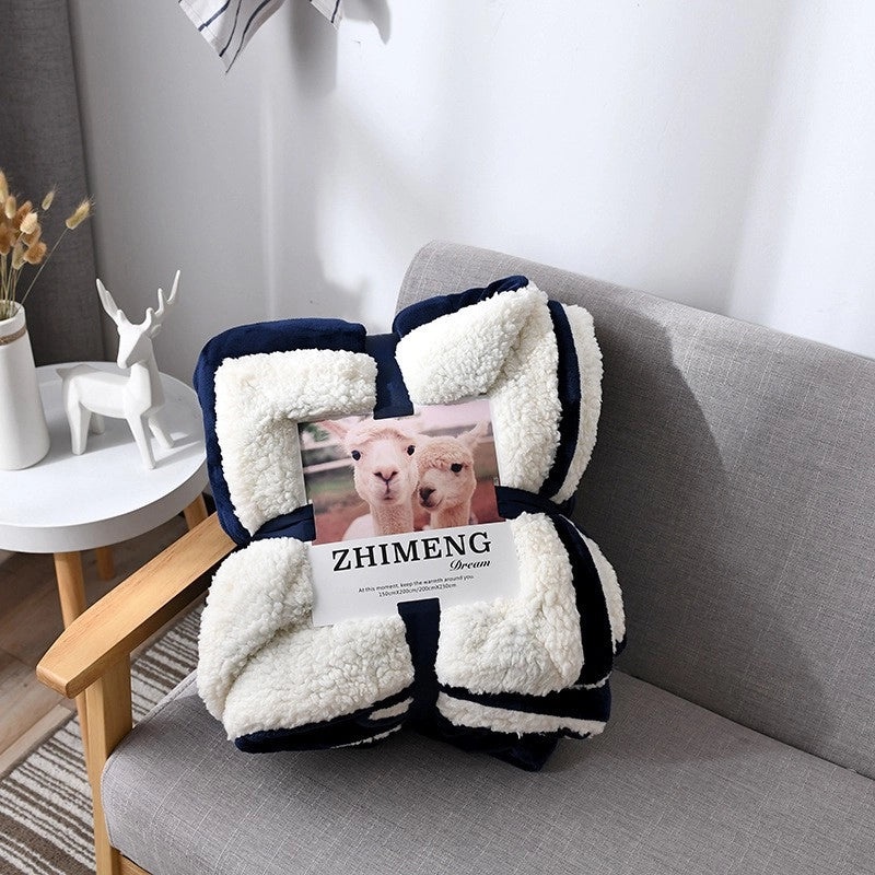 Cozy Retro Polyester Throw Blanket in Solid Color|Home Decor & Bedding