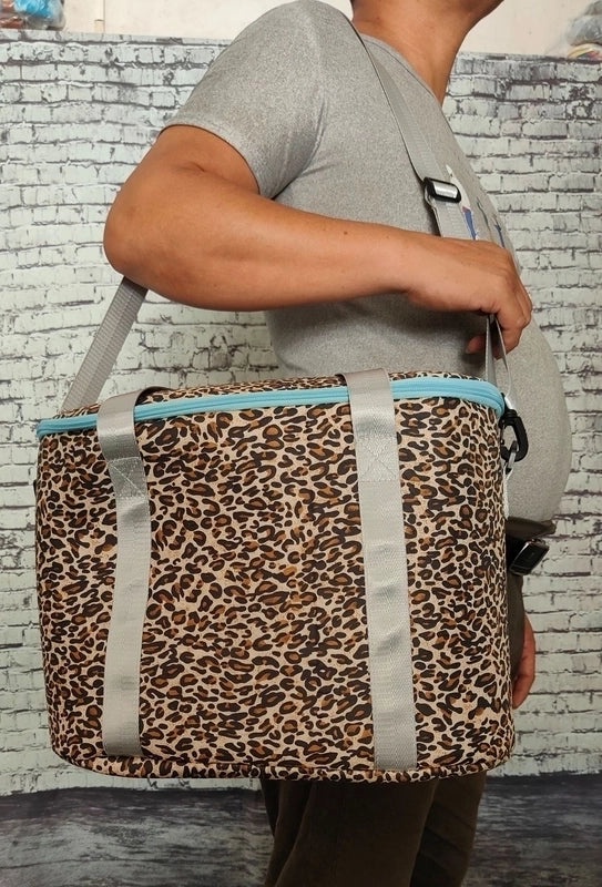 Stylish Rabbit Floral Leopard Print Canvas Picnic Tote with Aluminum Foil Lining|Outdoor & Picnic Bags