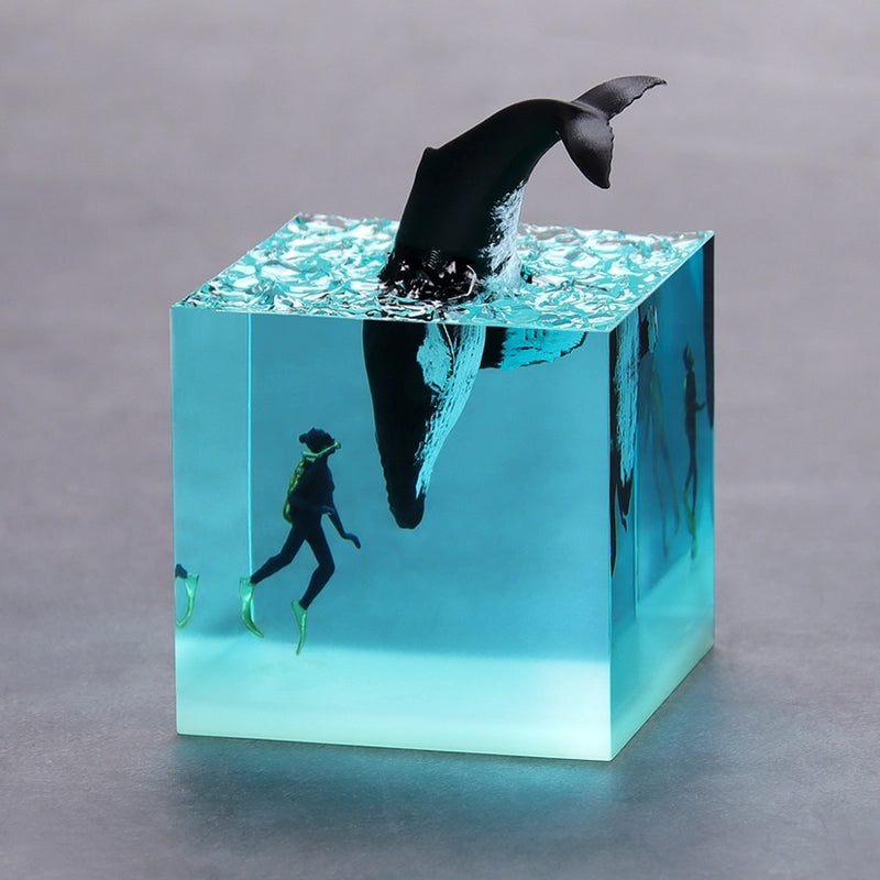 Minimalist Whale Resin LED Night Light for Daily Holiday Decor|Home Decor & Lighting