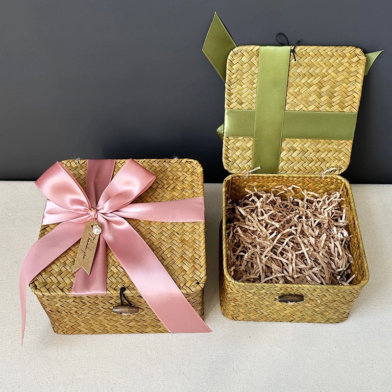 Handmade Blue Straw Rattan Woven Box with Lid Birthday & Wedding Gift Basket|Home Decor & Gift Packaging