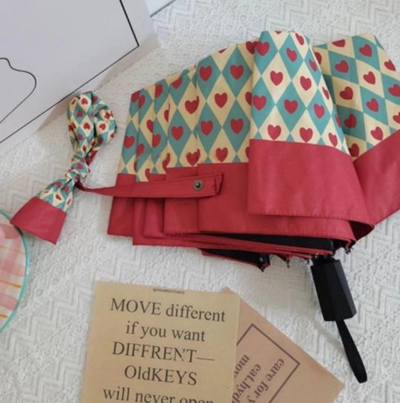 Vintage Heart-Shaped Steel Frame Umbrella for Rain Protection|Accessories and Rain Gear