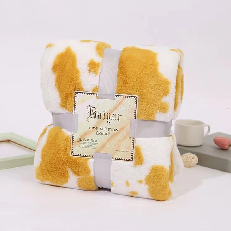 Classic Plaid Polyester Throw Blanket for Couch and Sofa | Home Decor & Living Room Accessories