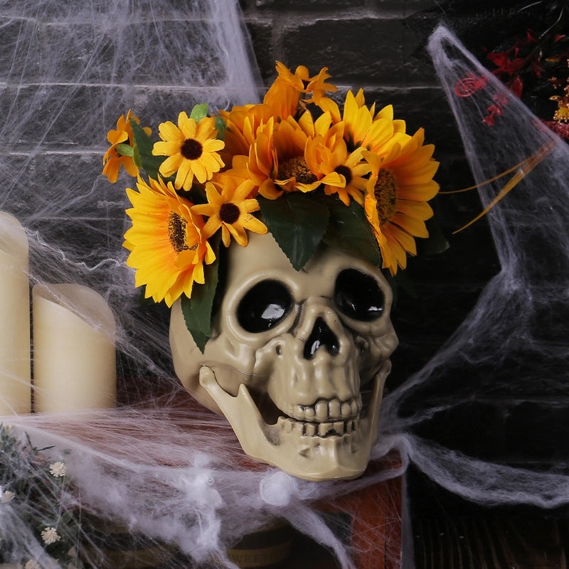 Gothic Halloween Skull Ornaments Minimalist Plastic Polyester Decorations for Party Festival | Halloween Decorations