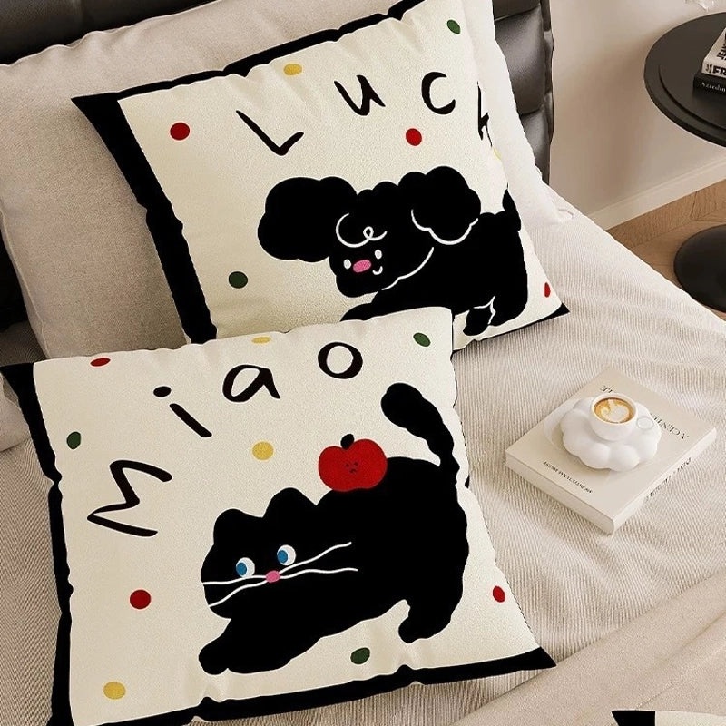 Adorable Cat Print Velvet Cushion Covers for Couch Sofa Decor|Home Decor Pillows