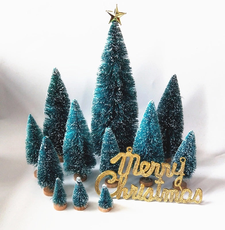 Mini Christmas Tree Gift Bags in Blue & Green | Christmas Decorations