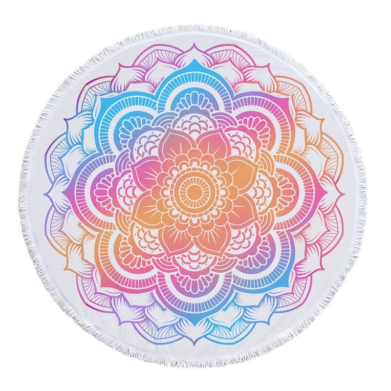 Ethnic Geometric Pattern Lightweight Microfiber Beach Towel for Casual Outdoor Use|Beach Towels