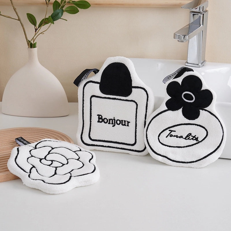 Minimalist Classic Letter Printed Polyester Towels | Home & Living Textiles