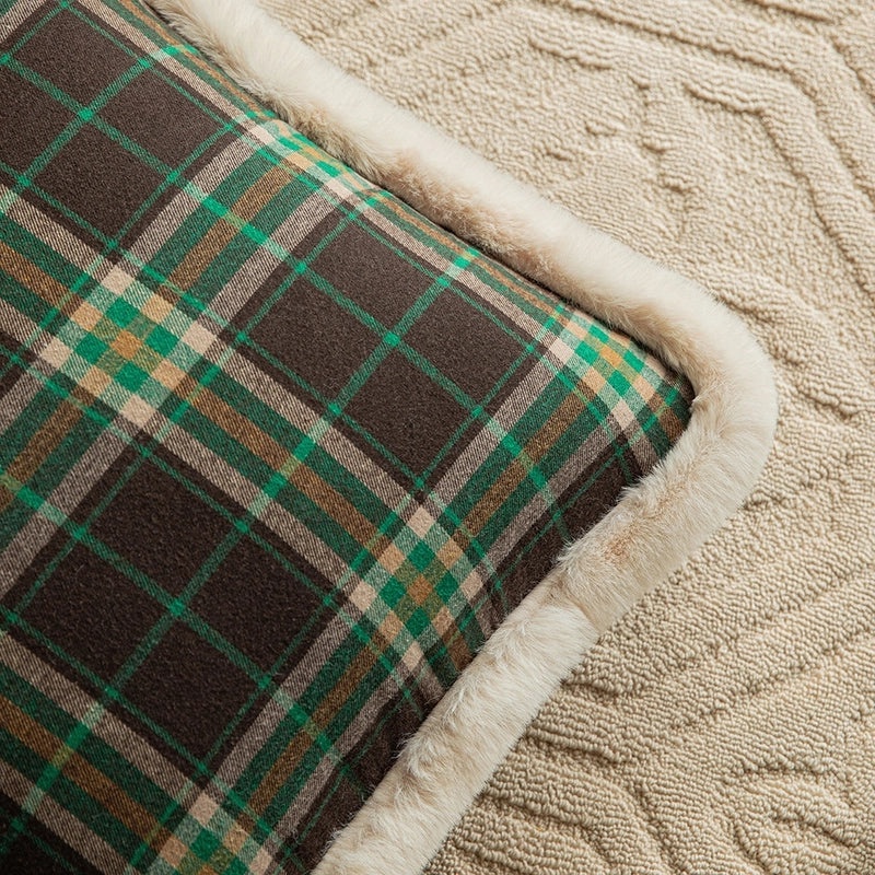 Elegant Plaid Polyester Throw Pillow Cover for Couch and Sofa Decor|Home Decor & Cushion Covers